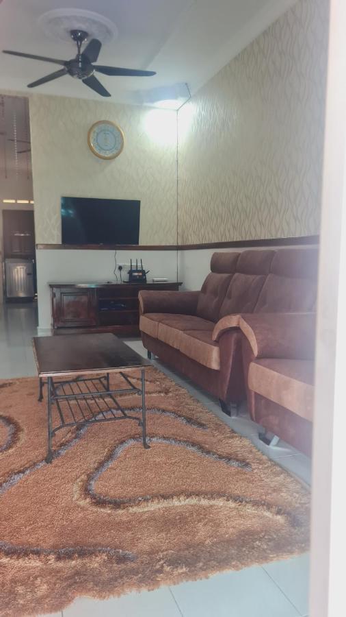 Anjung Klia House 31 With Neflix Villa Banting  Exteriör bild